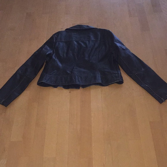 Distressed vegan leather jacket by Guess size XL - Picture 5 of 8